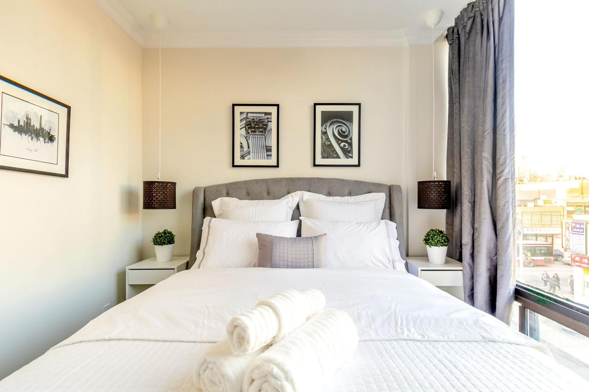 Modern Pet-Friendly Chinatown Apartment Toronto Kültér fotó